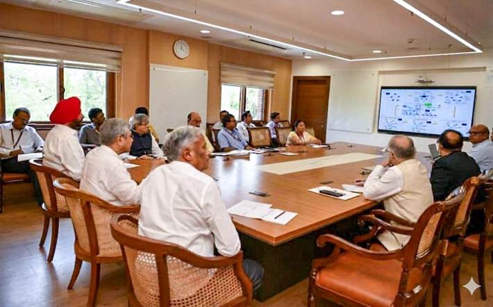 अगस्त से नई यात्री आरक्षण प्रणाली पर शिफ्ट होंगी ट्रेनें,रेल मंत्री ने यात्रियों को परेशानी न होने के दिए निर्देश