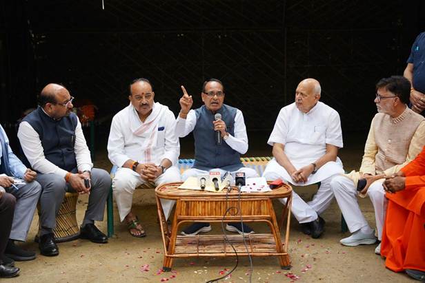 लखनऊ में ‘फ्रूट होराइज़न 2026’:यूपी को प्रीमियम फल उत्पादन और निर्यात हब बनाने पर जोर