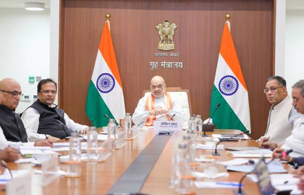 अमित शाह ने साइबर हेल्पलाइन 1930 की समीक्षा की,AI तकनीक से मजबूत होगी साइबर धोखाधड़ी रोकथाम व्यवस्था