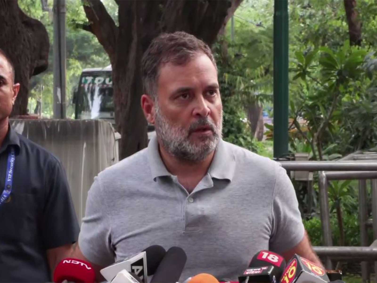 राहुल गांधी ने धर्मेंद्र प्रधान के इस्तीफे का किया स्वागत,छात्रों पर कार्रवाई को लेकर अमित शाह और सरकार पर साधा निशाना