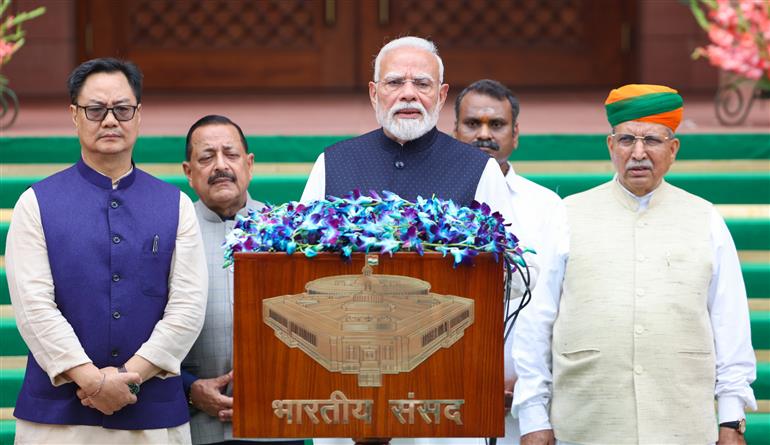 मानसून सत्र 2026:पीएम मोदी बोले-‘तथ्य और तर्क हों तो तूफान की जरूरत नहीं’