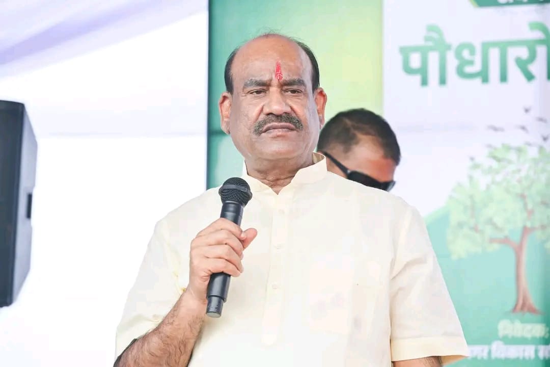 छावनी को स्वच्छ,सुंदर और हरा-भरा बनाना हम सभी की जिम्मेदारी:ओम बिरला