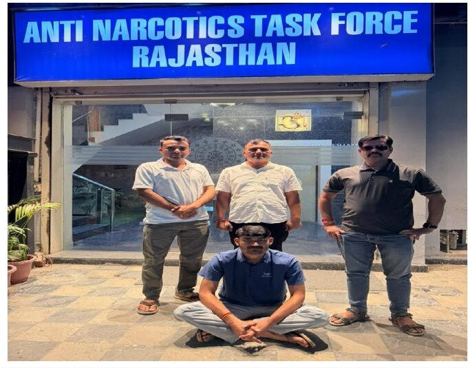 नेपाल में छिपकर चला रहा था नशे का नेटवर्क, ANTF ने छह साल से फरार तस्कर को दबोचा