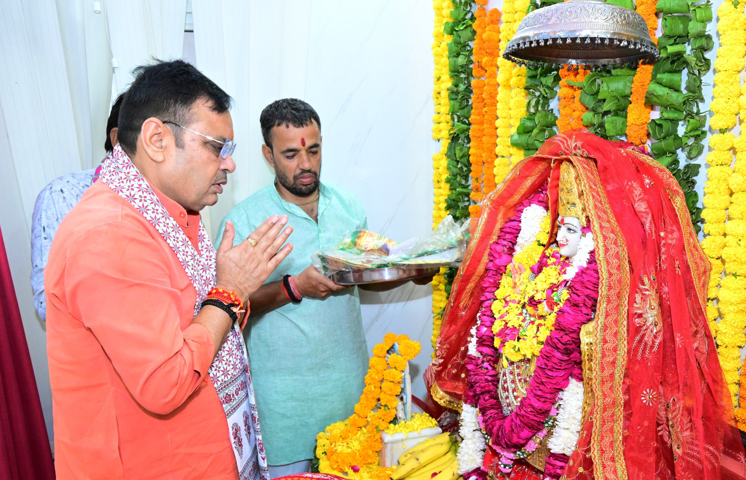 शारदीय नवरात्र पर सीएम भजनलाल शर्मा ने की पूजा-अर्चना,प्रदेशवासियों की सुख-समृद्धि की कामना